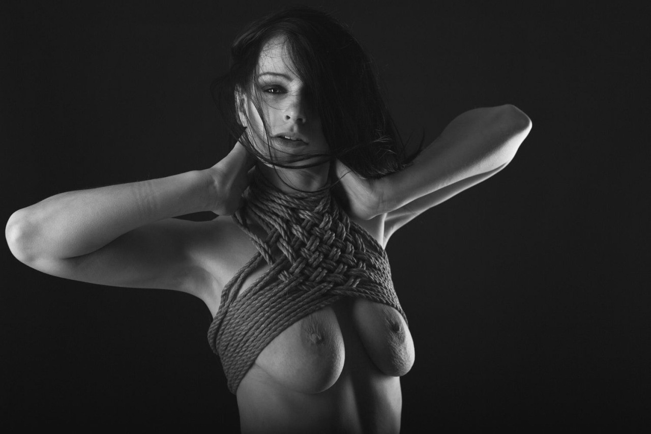 B&W September [14] - NSFW, Shibari, Girls, Boobs, Rope, Black and white