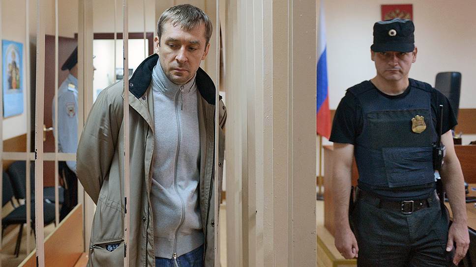 And again Colonel Zakharchenko! - Zakharchenko, Corruption, Colonel