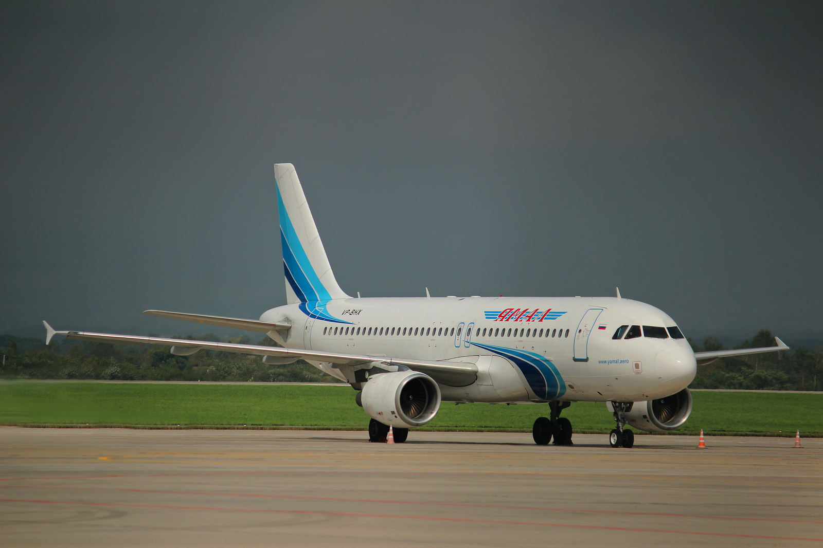 Under the fence of Vladivostok airport - My, Aviation, The photo, Vladivostok, , Longpost