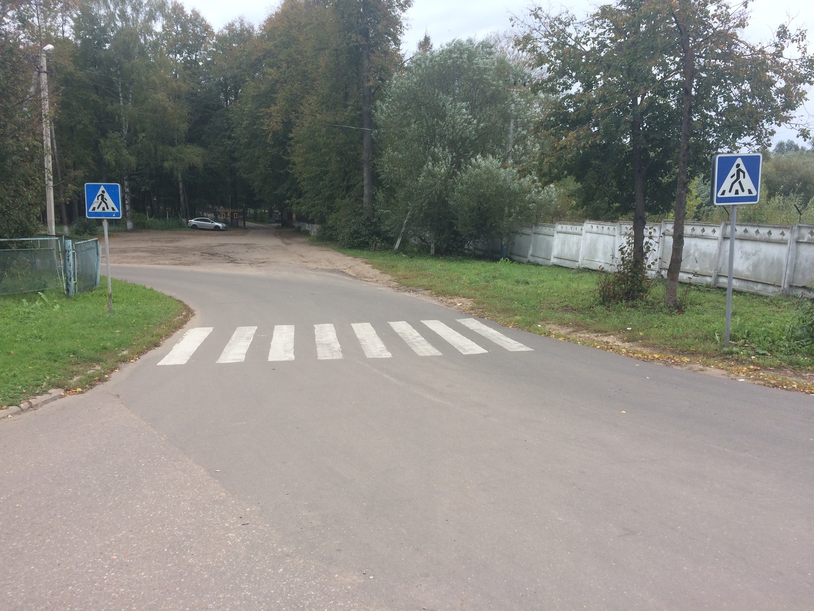 From nowhere to nowhere - My, Crosswalk, zebra, Stupidity, Road to nowhere, Как так?, How?