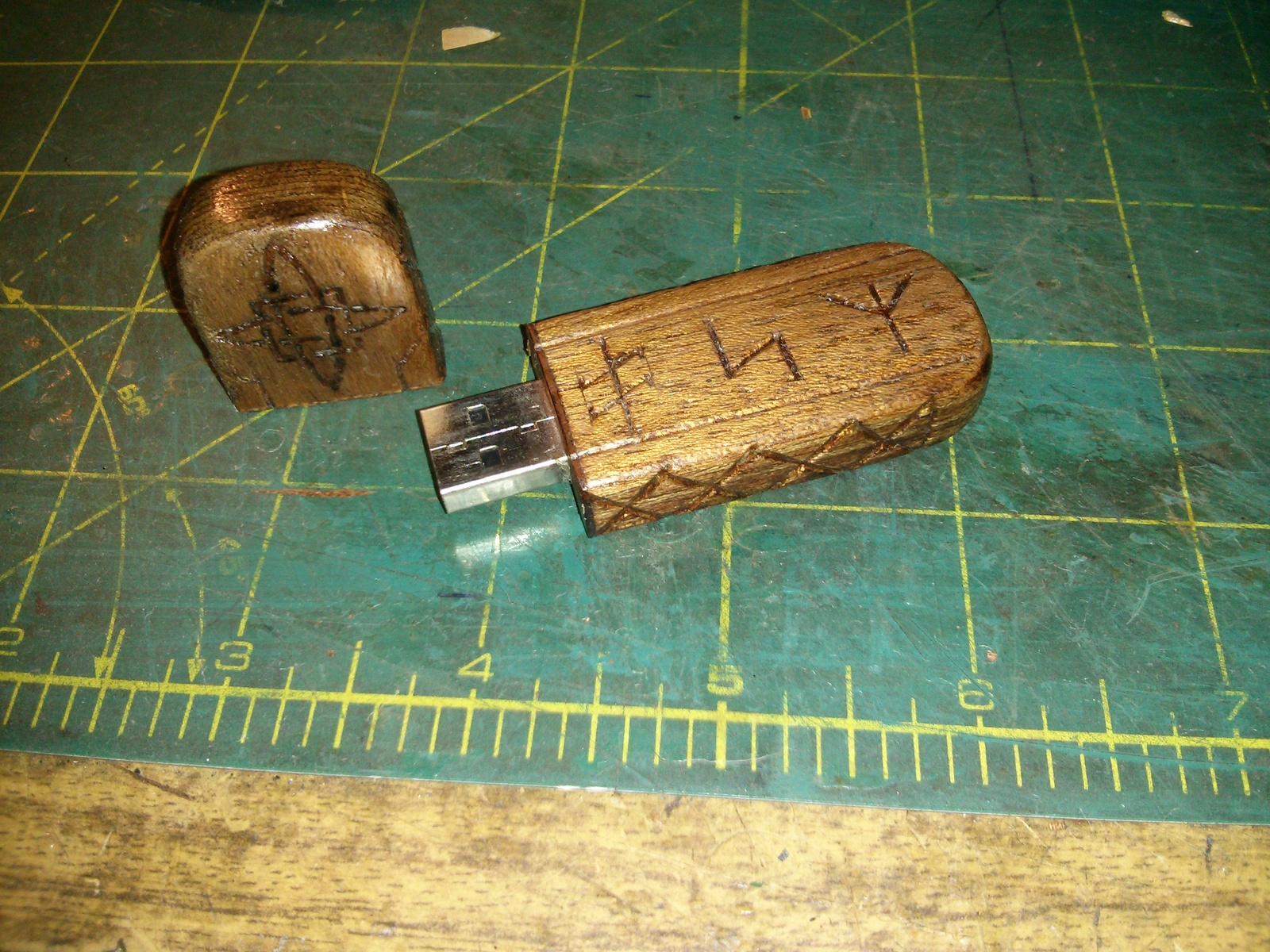 I sawed down a wooden flasher in the Slavophil style. - My, Flash drives, Runes, Wood products, Tree, Presents, Svarog, With your own hands, Thread, Longpost