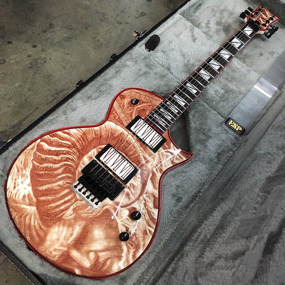 ESP by Gary Holt (Exodus, Slayer) painted in his own blood. - Musicians, Guitar, Esp, Slayer, Metro: Exodus