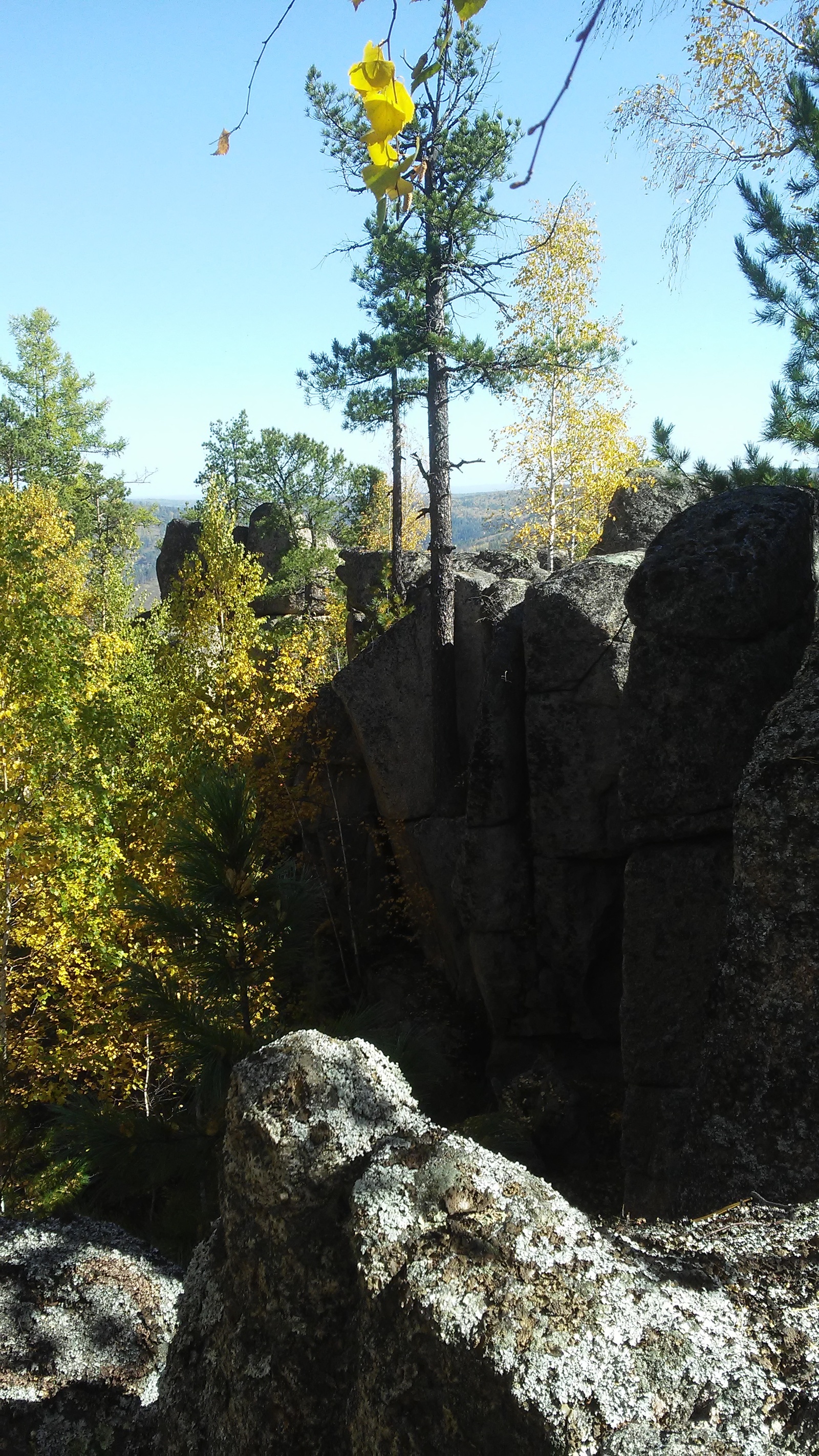 Olkhinsky rock. Autumn. - My, Nature, Skalnik, Longpost