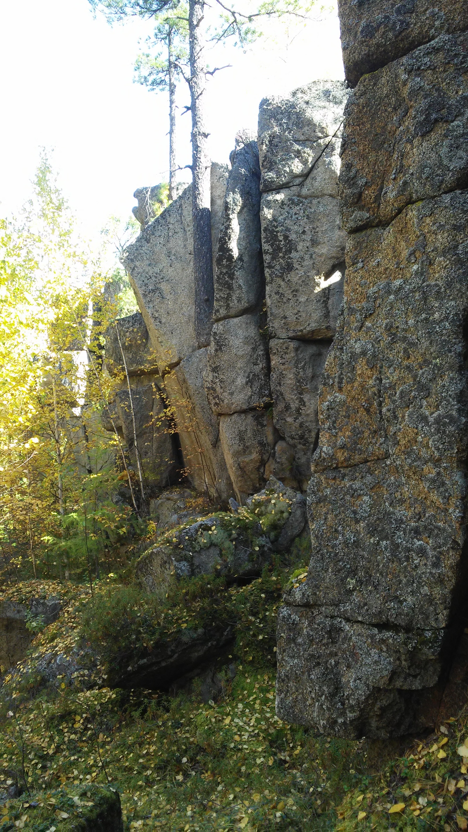 Olkhinsky rock. Autumn. - My, Nature, Skalnik, Longpost