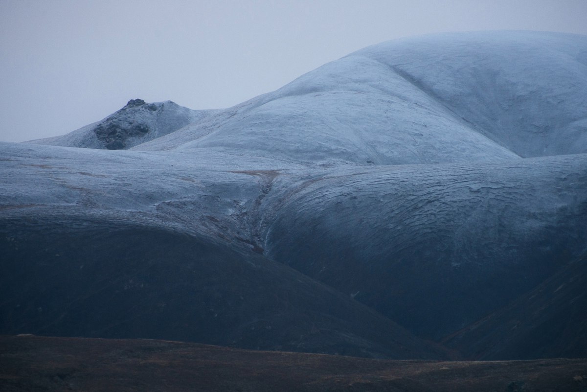 Is this... a body? - The mountains, 18+, Fantasy