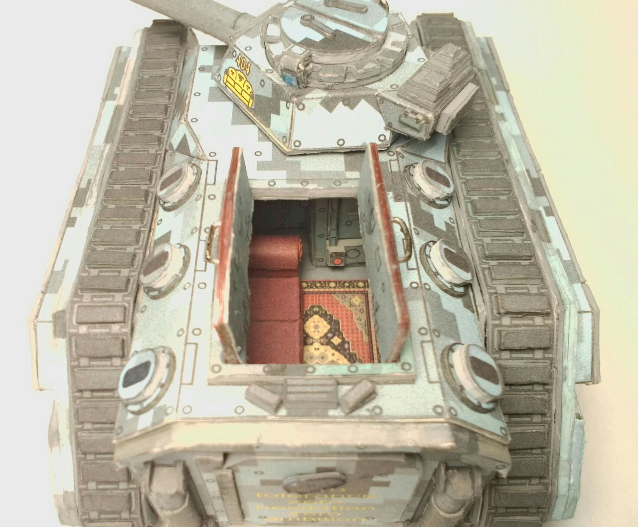 Paper chimera with carpet - Warhammer 40k, Modeling, Papercraft, Technics, Imperium, Carpet, Longpost