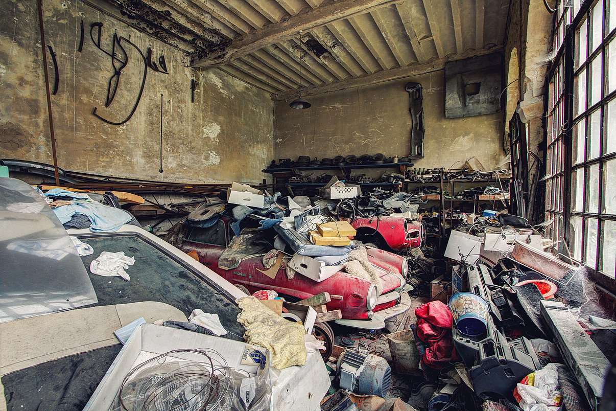 Forgotten Alfa Romeos in an old Belgian castle! - Translation, Alfa romeo, Locks, Find, , Longpost, Video