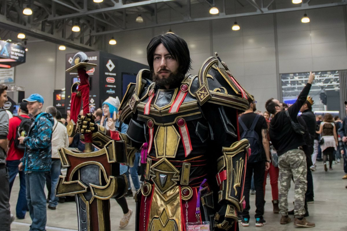 Adam Sandler cosplays a paladin from World of Warcraft - Wow, Comic-con, Igromir 2016, Cosplay, Adam Sandler, , Games