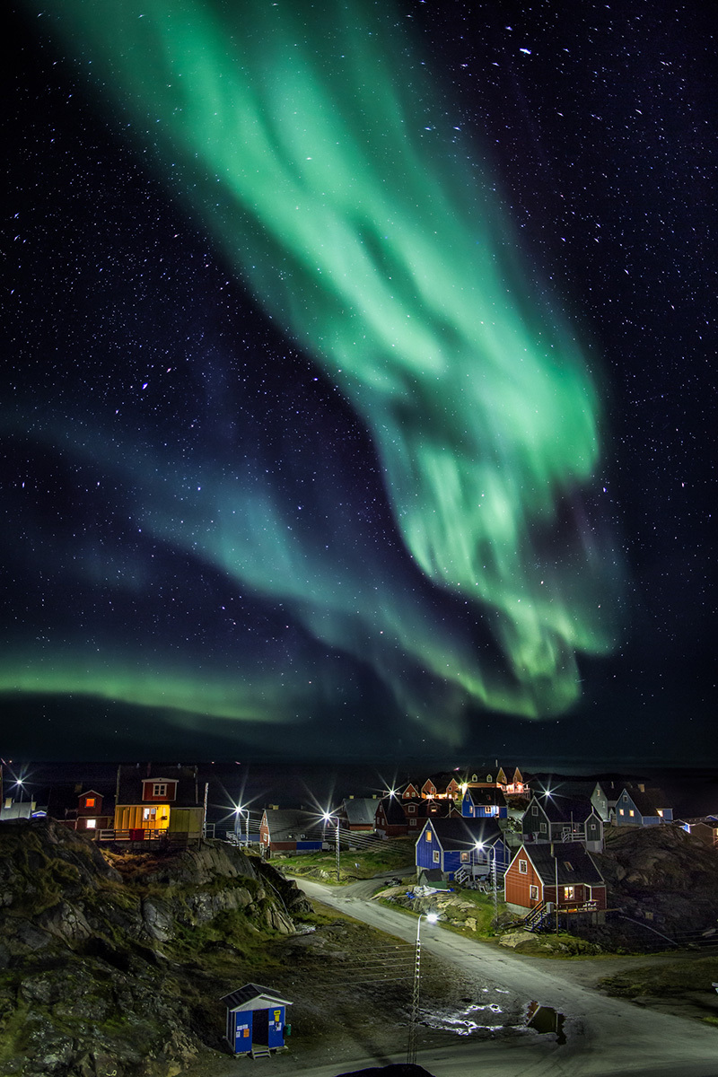 Autumn night in Sisimiut settlement, Greenland. - Greenland, Night, Autumn, Polar Lights, North