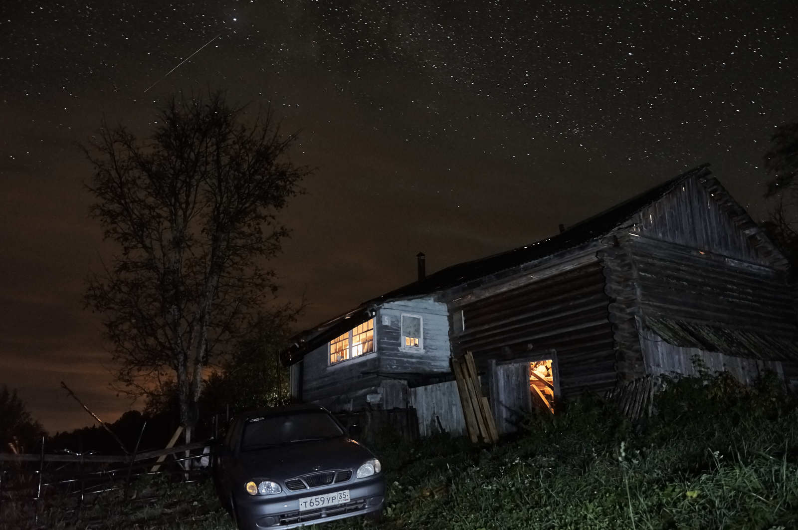 Night shooting. - My, Night, Milky Way, Light, , Long exposure, Kirillov, Lamp