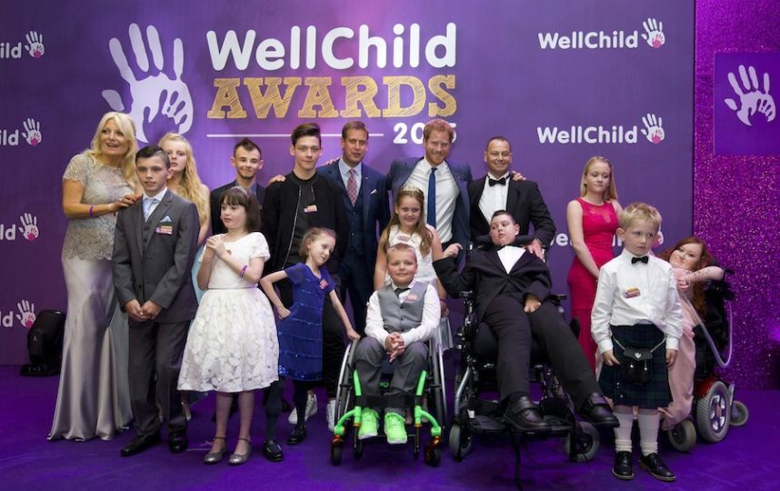 Принц Гарри стал королём обнимашек на WellChild Awards-2016 - Принц Гарри, Великобритания, Wellchild Awards, Благородство, Королевская семья, Дети, Длиннопост