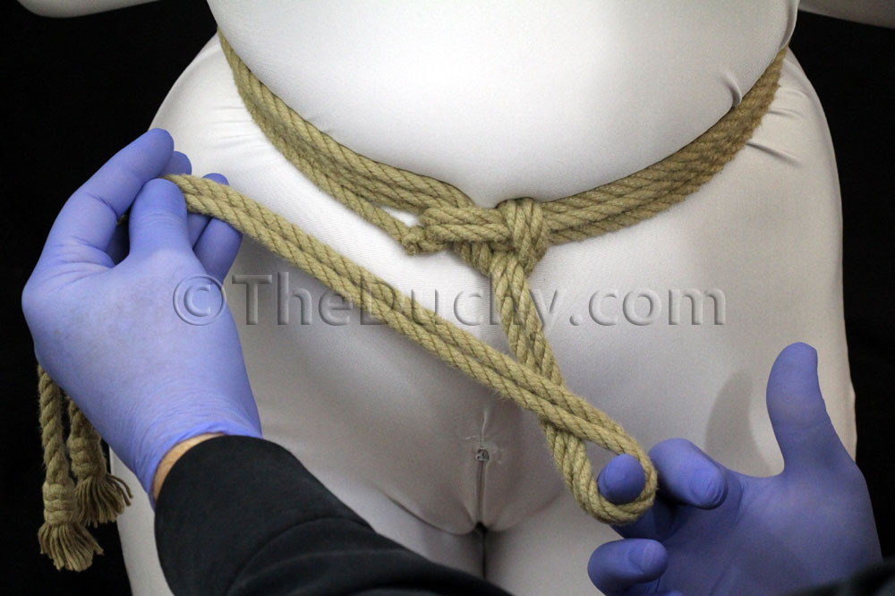 Harnesses for wearing under clothes (Rope Dress). Part 4.2 - Thigh strapping - Step by step instructions #2. - NSFW, Daytime, BDSM, Shibari, Bondage, Copy-paste, Not mine, Pleasure, Strawberry, Longpost