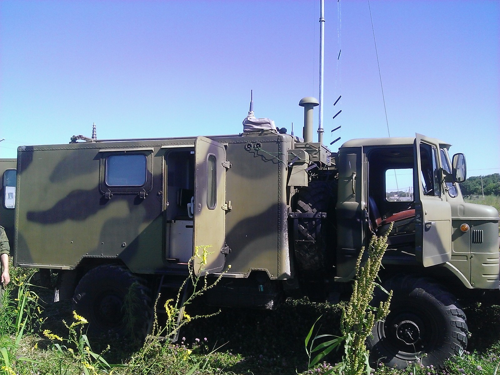 С днём военного связиста - Моё, Связь, Военная техника, Радиостанция, День военного связиста, Та-57, Р168, Газ-66, Длиннопост