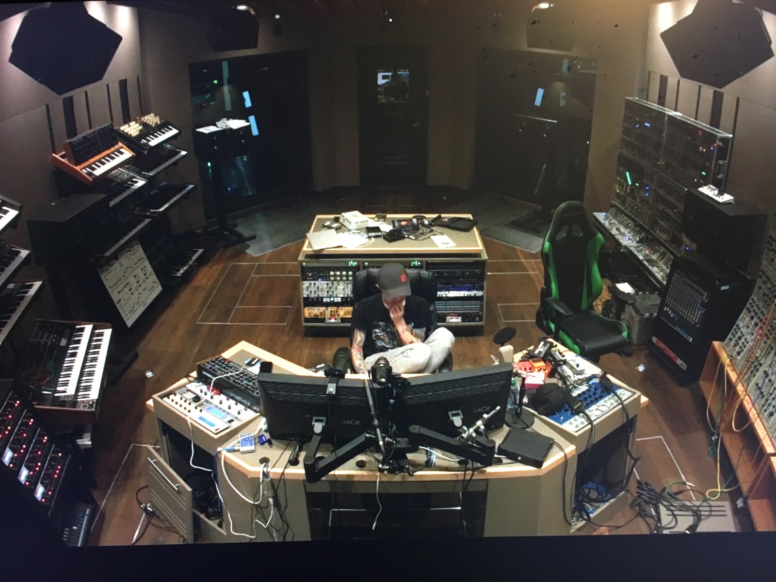 deadmau5 workplace - , Workplace, Dj