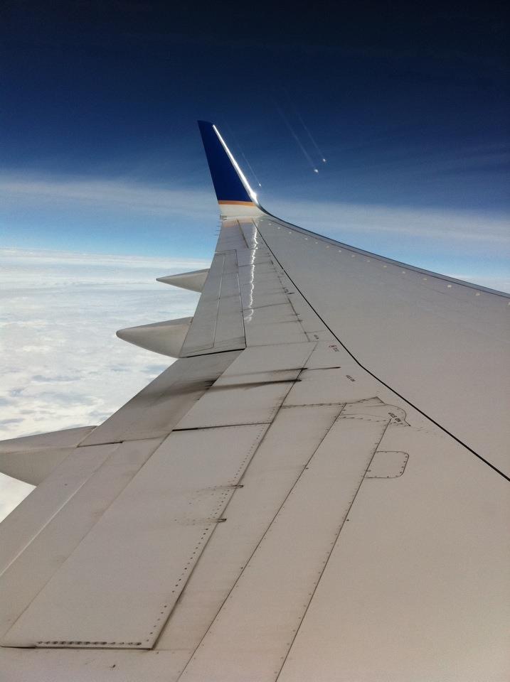 Photograph of falling meteors taken through an airplane window - Airplane, Photo, Meteor, Fake