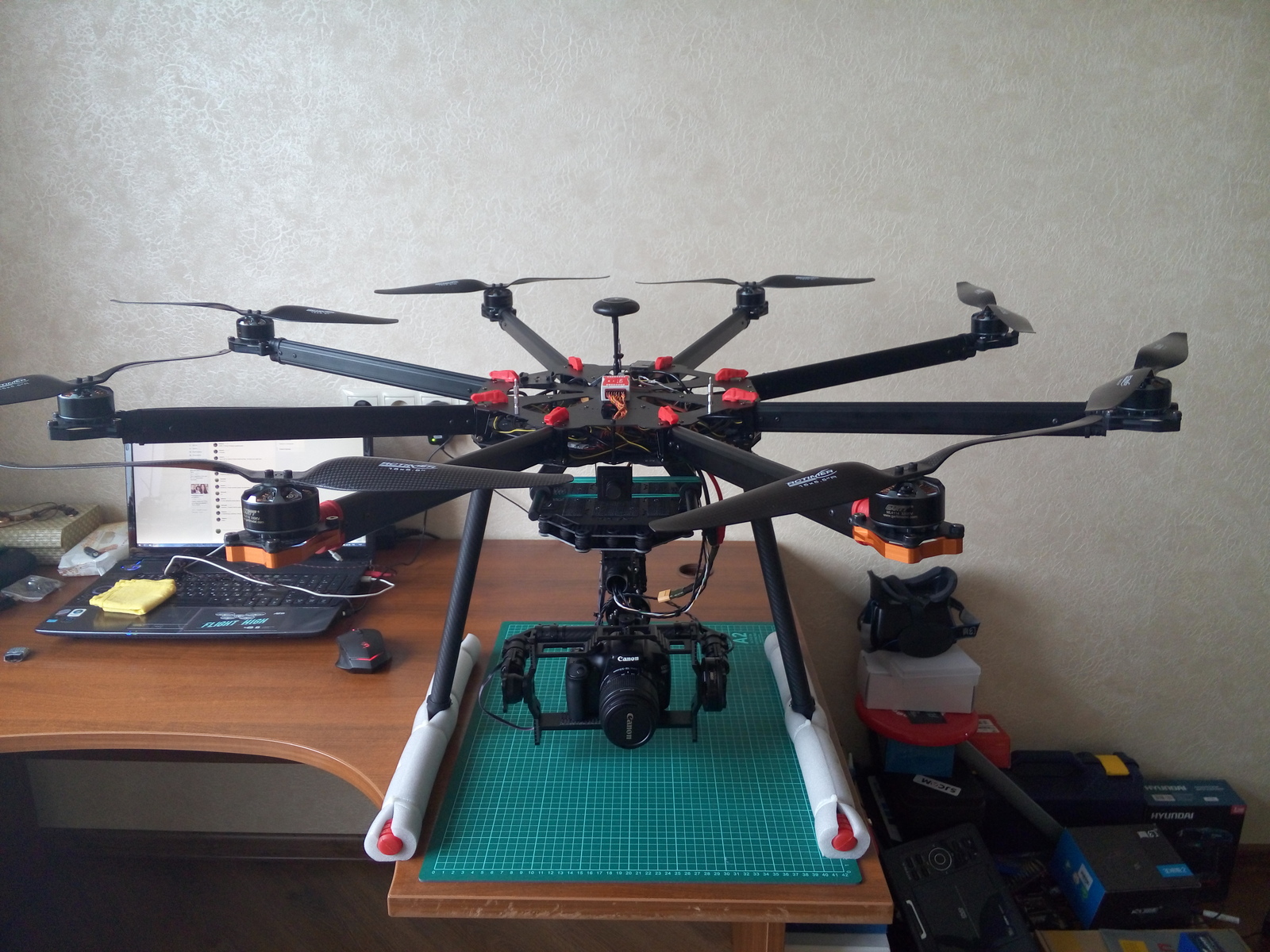 Работа сборка дронов. Delta h 1600 h, гибридный гексакоптер. Tarot 650 Octocopter. Mr150 гексакоптер. Рама гексакоптер 650.