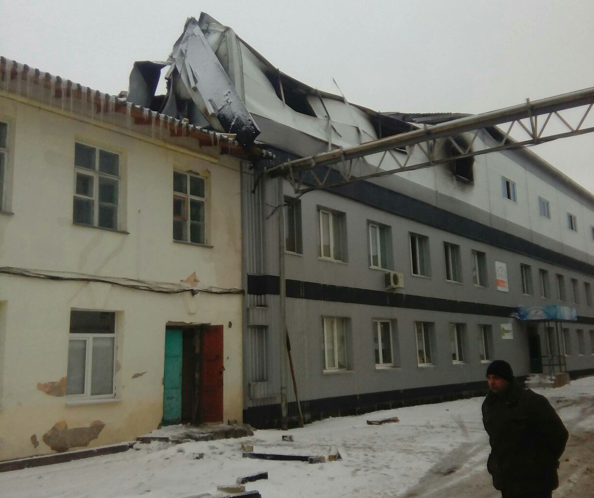 Trampoline center Kangaroo burned down in Kaluga 03.11.2016 - Fire, Sport, Kaluga, Trampoline, Trampoline center, Kangaroo