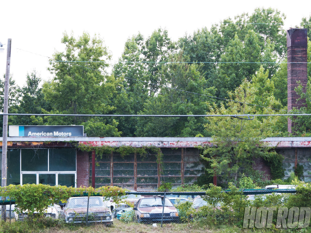 Abandoned AMC dealership. - Abandoned, AMC, USA, Abandoned, Longpost