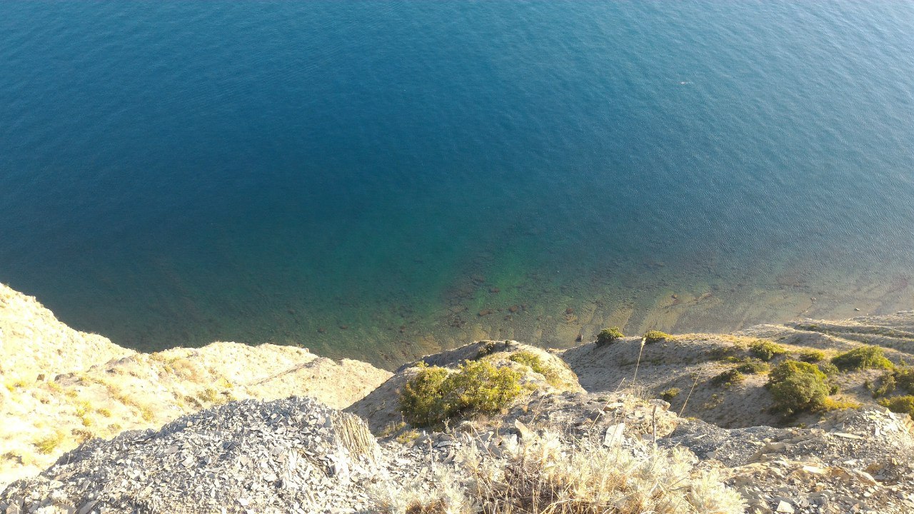 A little summer lilac. - Summer, Limanchik, Sea, Longpost