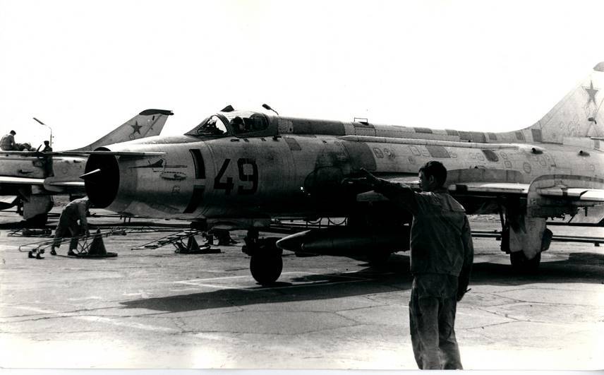 Fighter-bomber with variable geometry wing Sukhoi Su-17 (S-32) - Science and technology, Aviation, Dry, Su-17, , Su-7B, Longpost