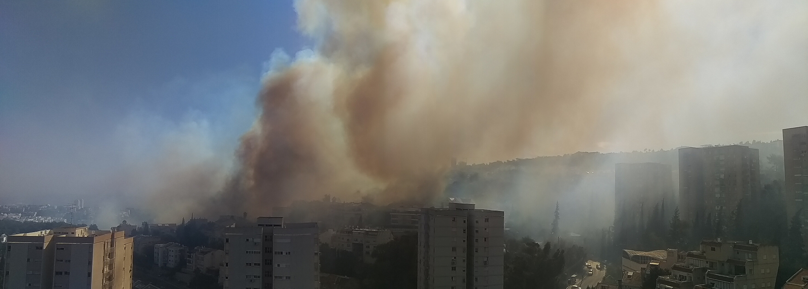 A fire in Haifa, Israel, through the eyes of an eyewitness. - My, Fire, Haifa, Longpost