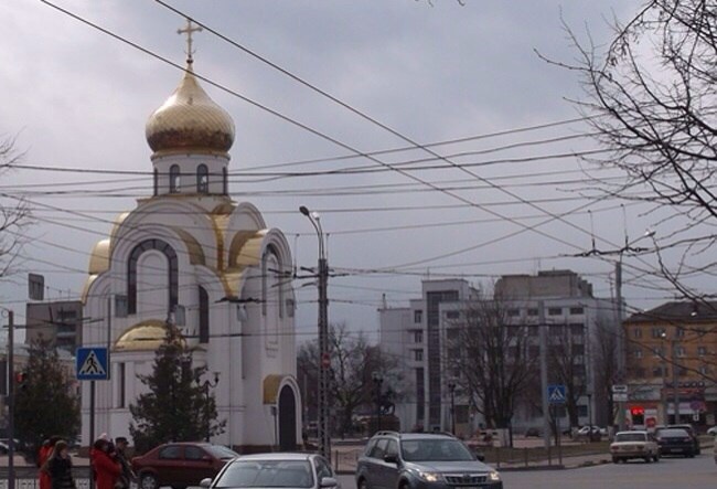 Вот как рушили в городе Иваново памятник героям войны, чтобы поставить на его месте церковь. - Фото, РПЦ, Снос