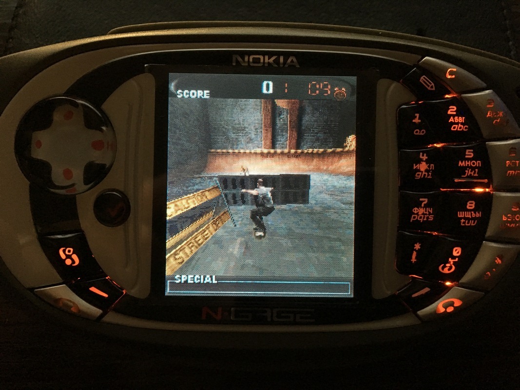 Верните мне мой, две тысячи шестой! Собираем новый Nokia N-Gage из «батона,  изоленты и листьев». | Пикабу