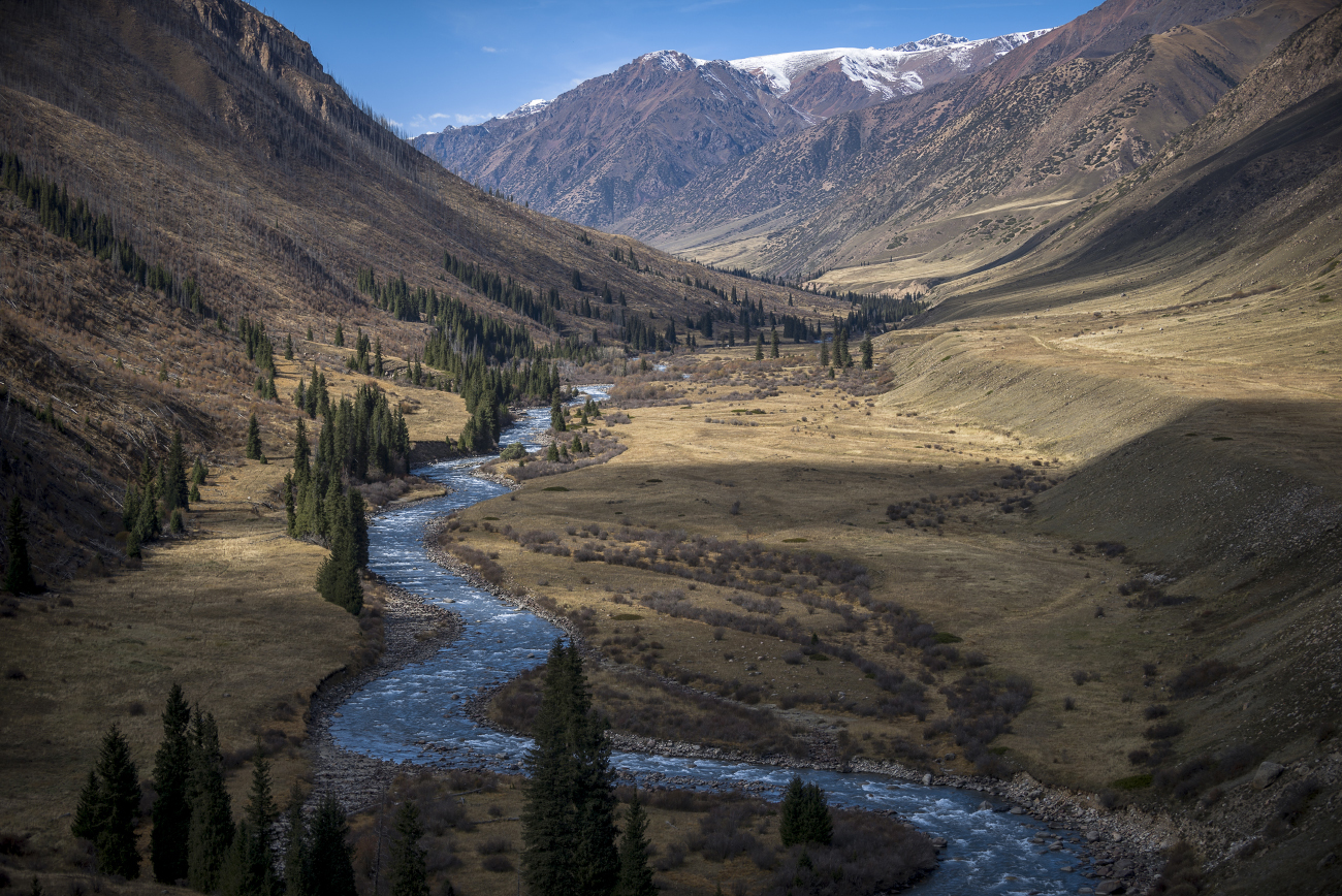 Valley of the Chilik River - River, The mountains, Helicopter, Longpost, Kazakhstan, The photo, Chilik River