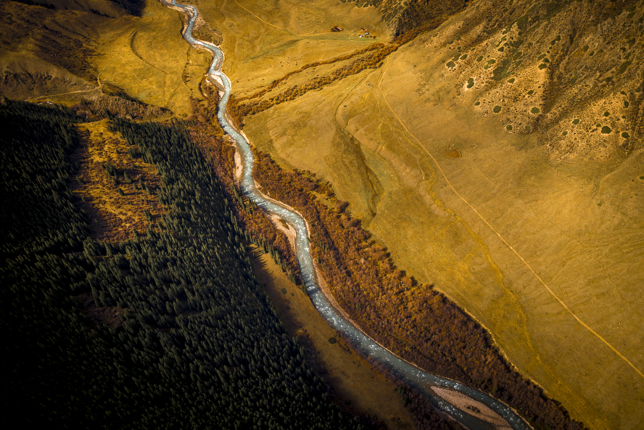 Valley of the Chilik River - River, The mountains, Helicopter, Longpost, Kazakhstan, The photo, Chilik River