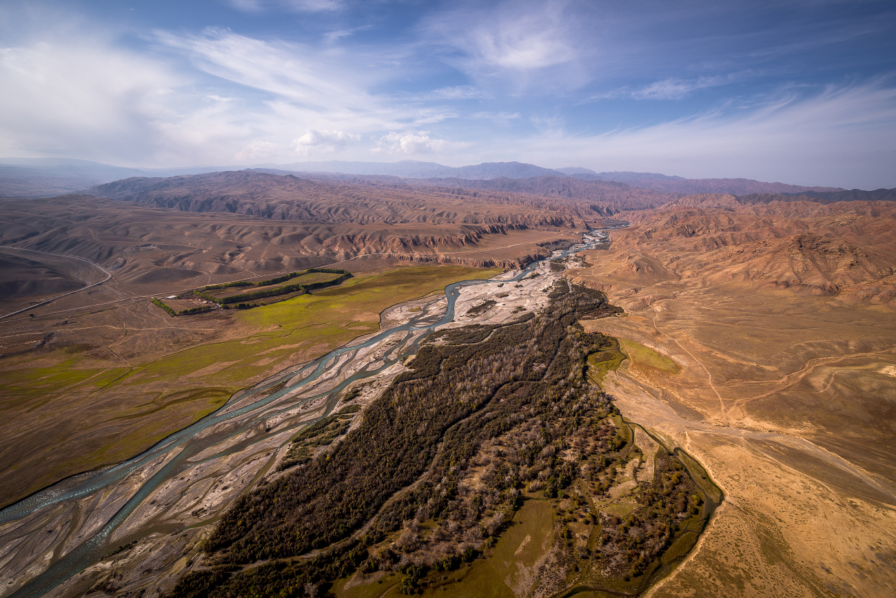 Valley of the Chilik River - River, The mountains, Helicopter, Longpost, Kazakhstan, The photo, Chilik River