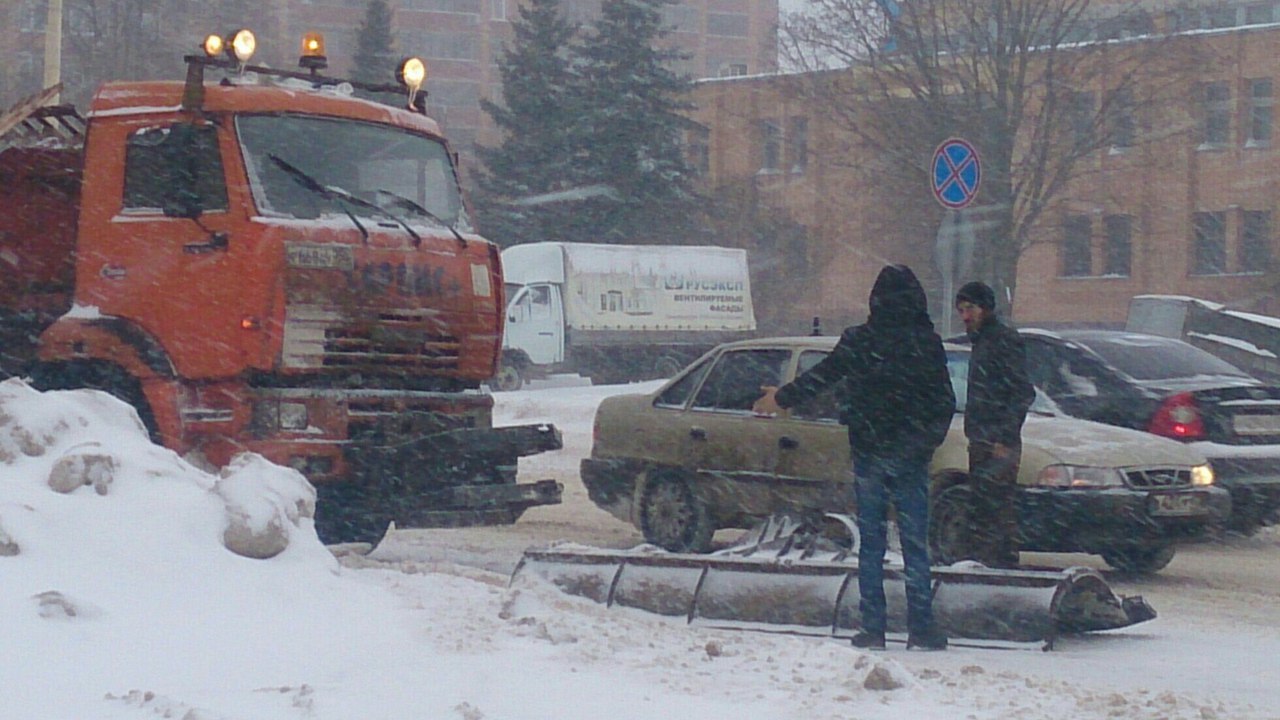 Техника не выдержала снегопада - Не мое, Конфуз, Зима