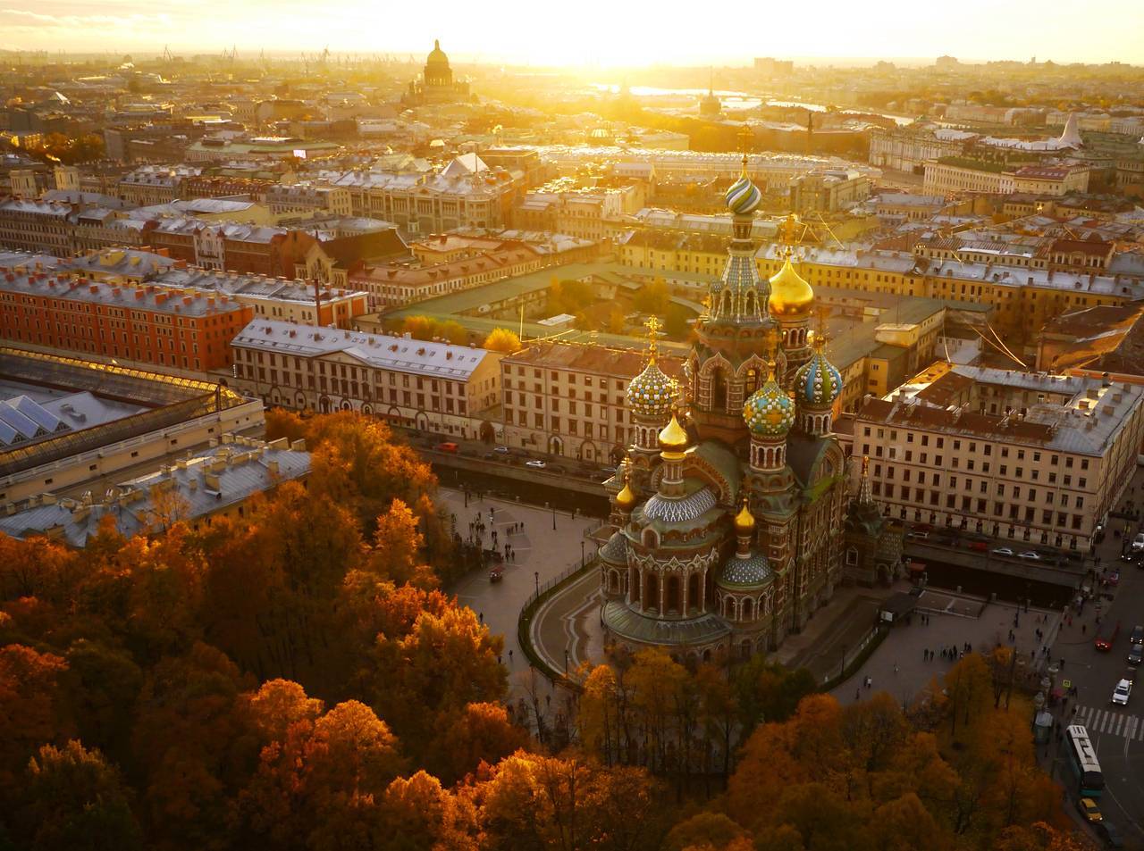 St. Petersburg is recognized as the tourist capital of the world - Saint Petersburg, Tourism