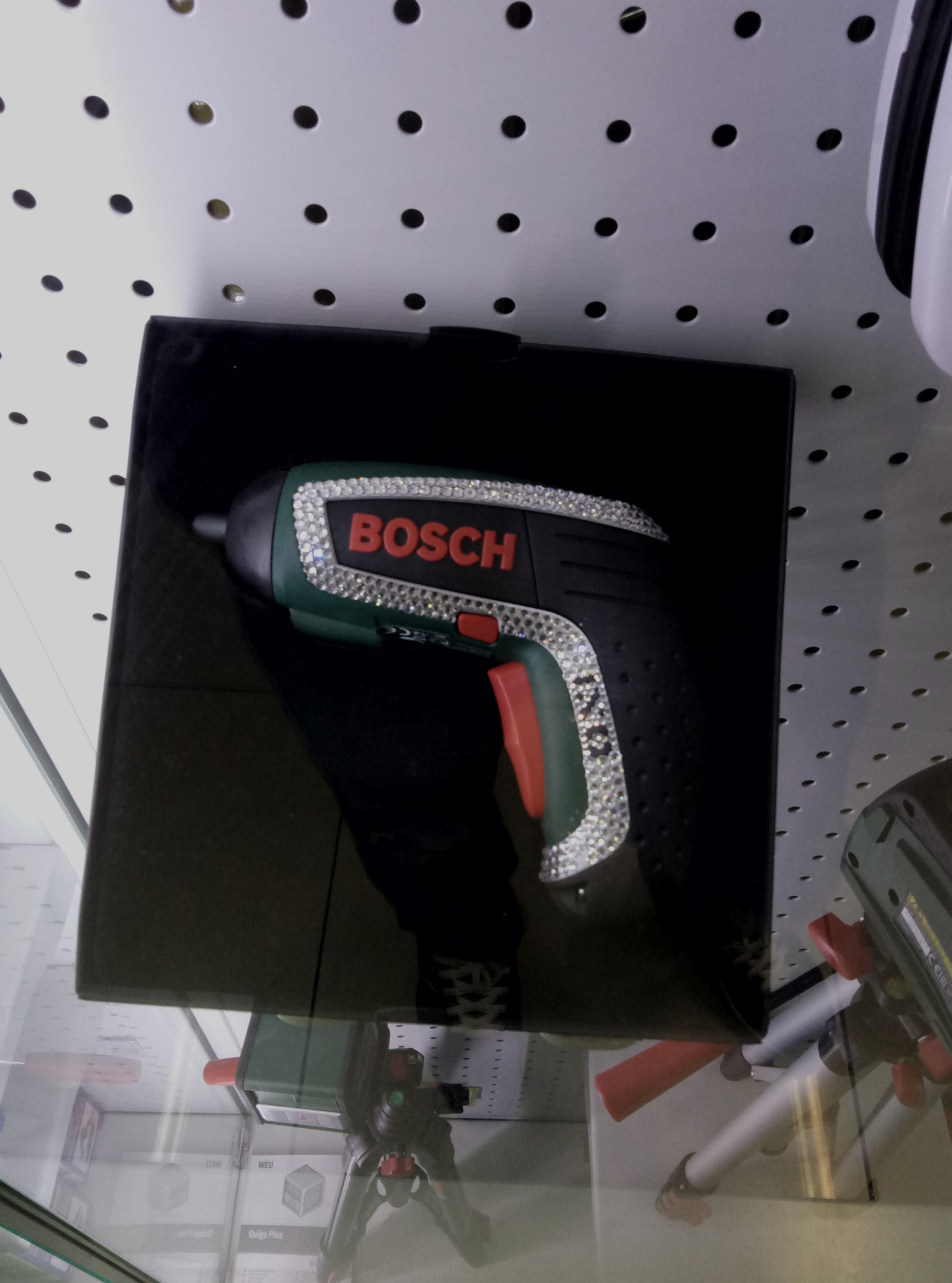 Bosch - with glamor f * osh - Screwdriver, Glamor, Almaty