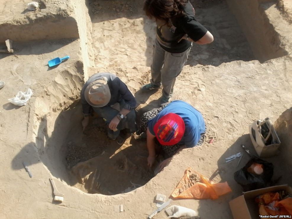 Archaeologists have discovered a paired Bronze Age burial in Farkhor. - Archeology, Tajikistan, Bronze Age, Anthropology, Story, Tajiks, Longpost