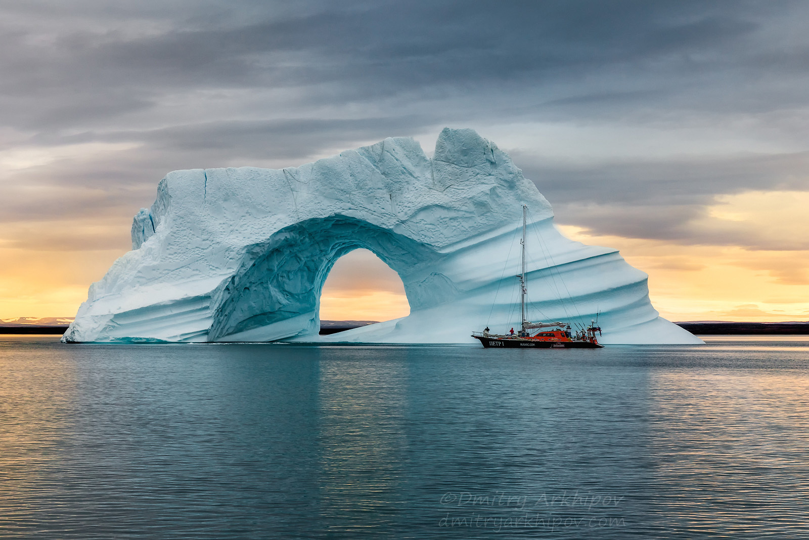 ice arches - Photo, Greenland, Yacht, Iceberg, Ice