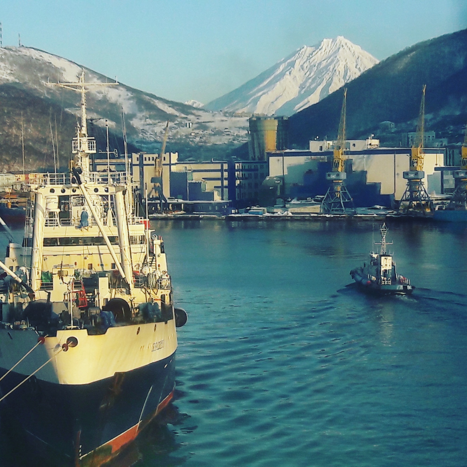 Port of Petropavlovsk-Kamchatsky - My, Hills, beauty, , Port, Petropavlovsk-Kamchatsky