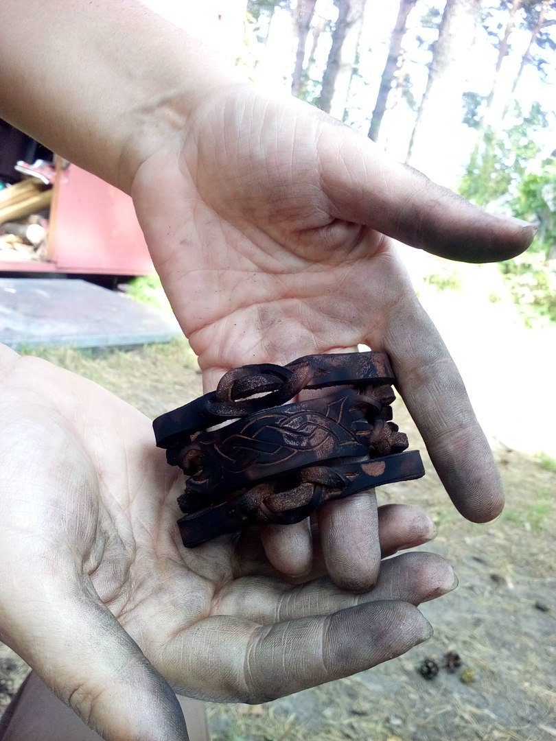 Step-by-step process of creating smoked leather bracelets - My, , Leather, A bracelet, Process of creation, Master Class, Handmade, Decoration, Longpost, Creation