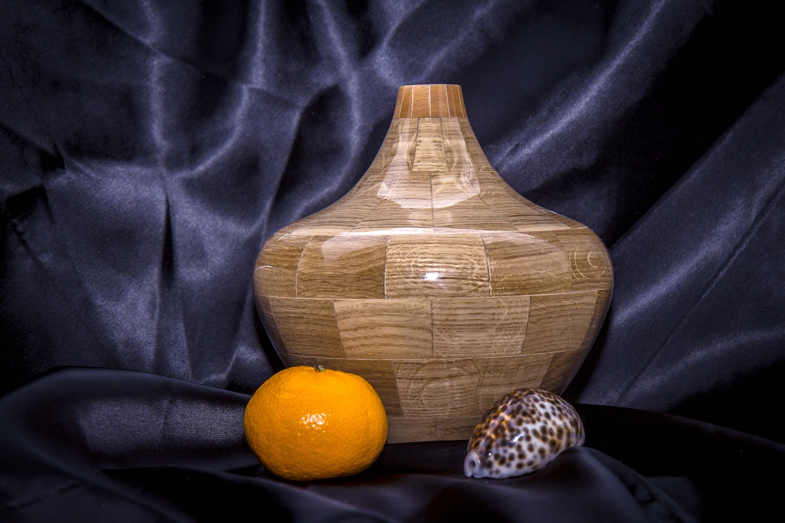 The handiwork of my friend. segment vase. oak-beech. painstaking work. - Vase, Segment, Rukozhop, Craftsmanship, Longpost