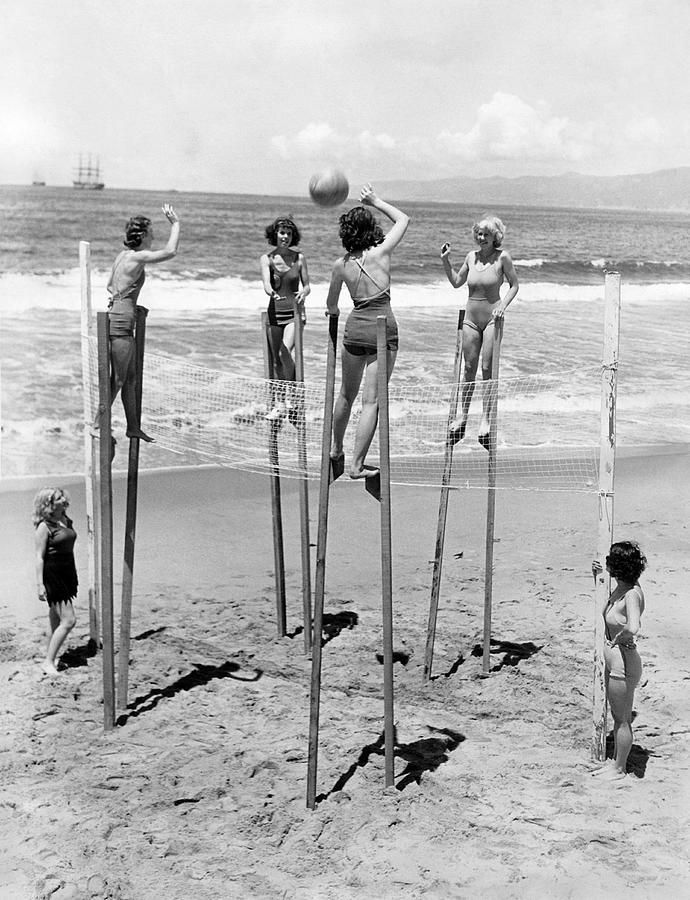 When you feel like you're doing bullshit... - Volleyball, Beach, Retro, Photo