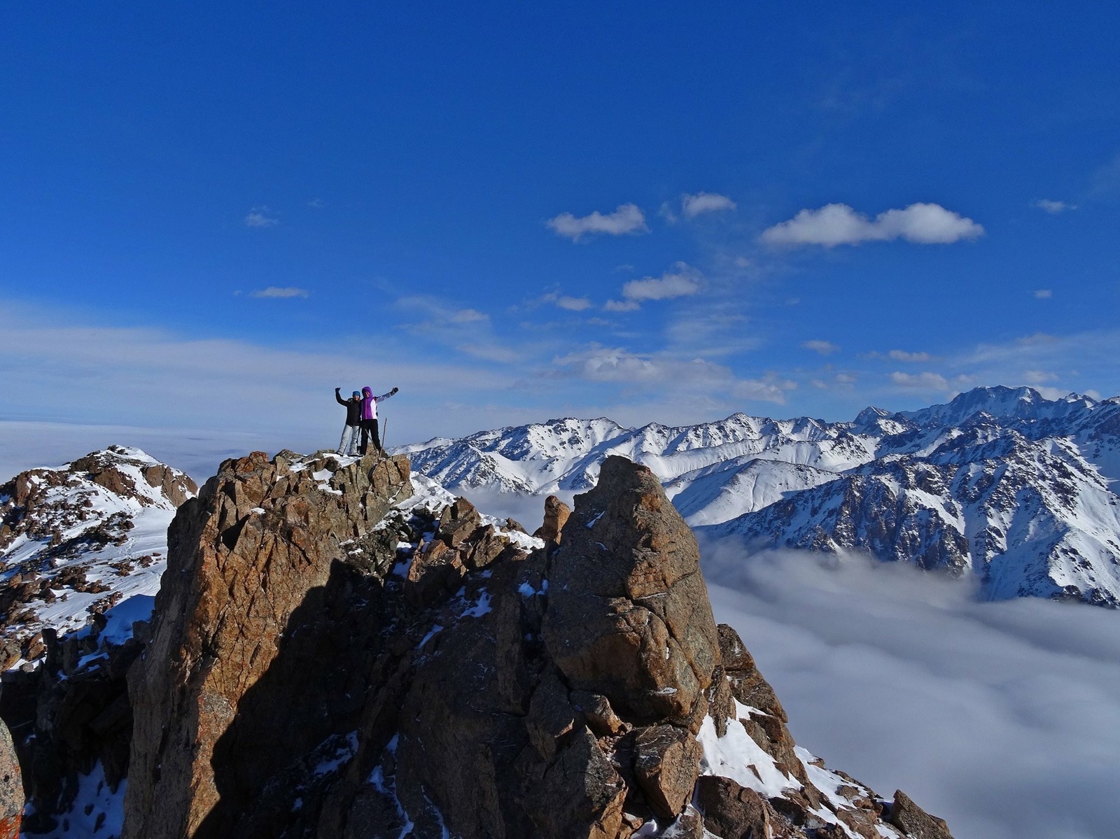 I really want to brag... My first peak is Shimbulak Peak (Chimbulak), 3200 meters, Almaty, Kazakhstan. - My, Chimbulak, Almaty, Hiking, Rise, Longpost