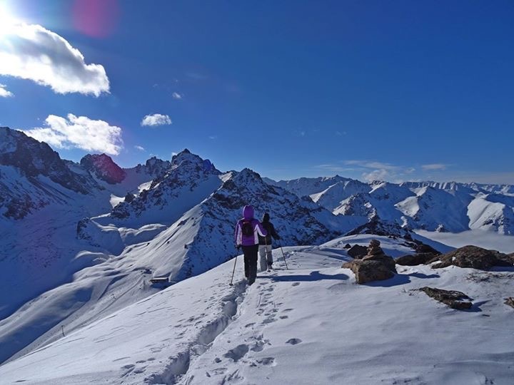 I really want to brag... My first peak is Shimbulak Peak (Chimbulak), 3200 meters, Almaty, Kazakhstan. - My, Chimbulak, Almaty, Hiking, Rise, Longpost