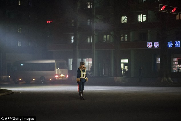 Only girls in the North Korean police - Traffic police, Police, North Korea, Pyongyang, Girls, Longpost