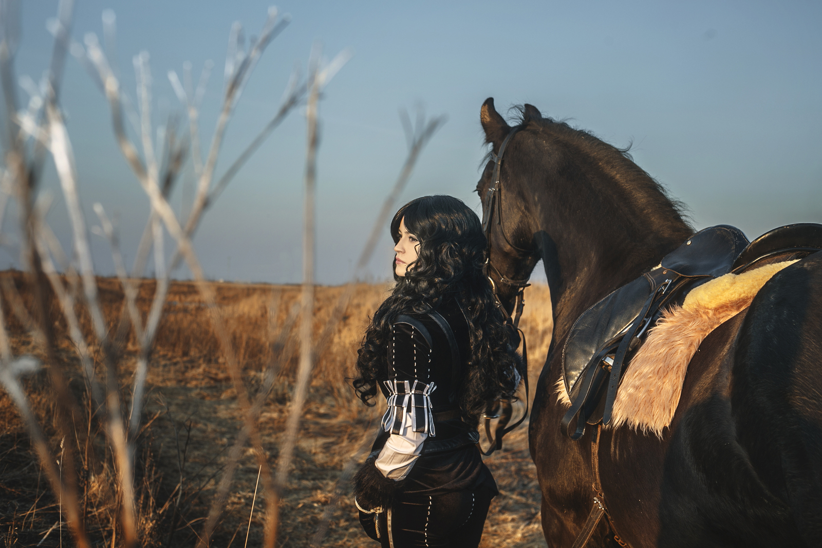 Black-haired beast Yennefer - My, Yennefer, Cosplay, The Witcher 3: Wild Hunt, Witcher, Gamers, Horses, Longpost