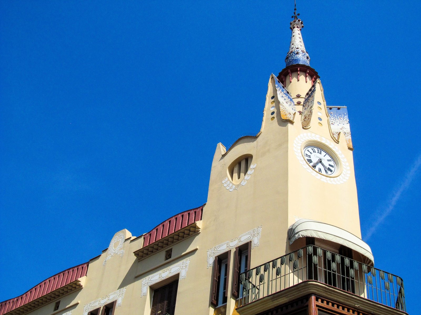 My great Spanish trip: Sitges - a city of art with snow-white houses. - My, Spain, , , Catalonia, Travels, Tourism, Sea, Longpost