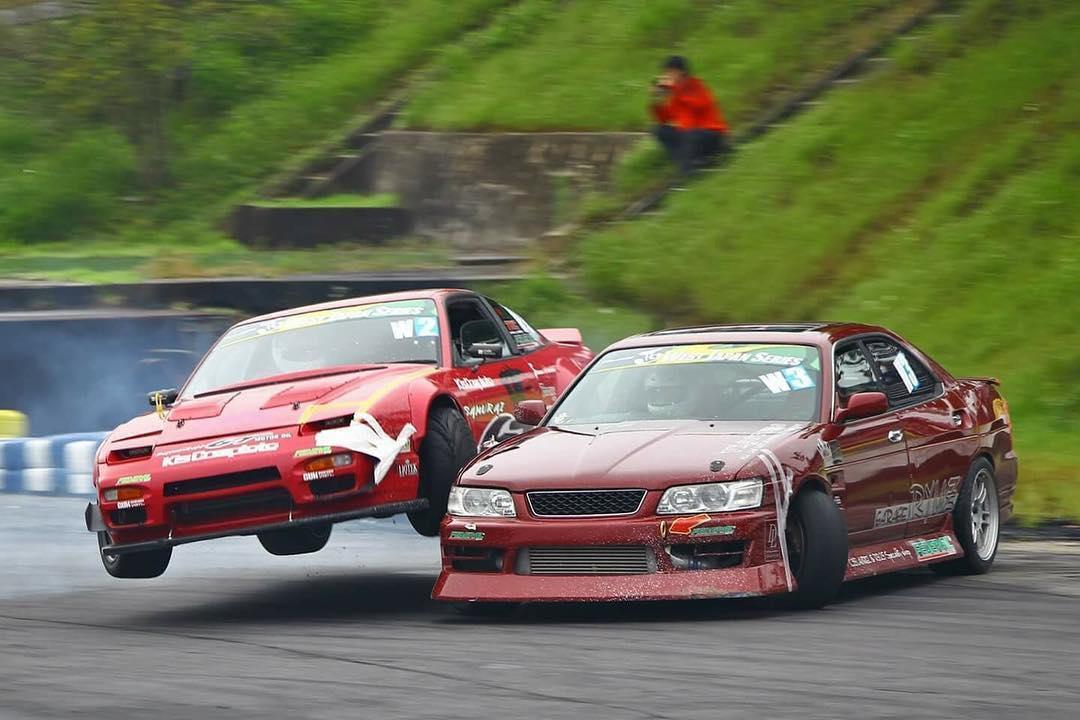 When you have an emotional Chinese friend who knows karate. - Drift, Toyota, Nissan