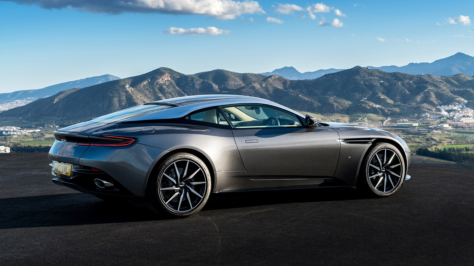 Special correspondent Jeremy Clarkson - 2016 ASTON MARTIN DB11. - Aston martin, , Translation, Jeremy Clarkson, , Longpost