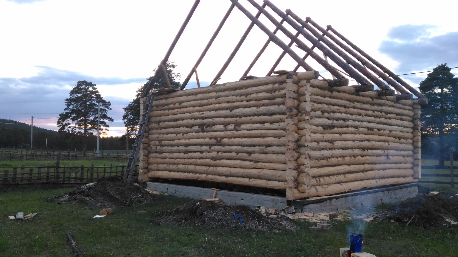 Results of 2016: put a log house under the roof - My, Building, Log house, Village, Longpost