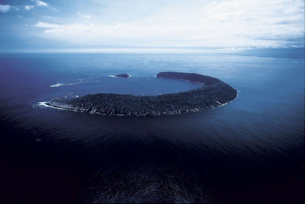 Tortuga Island, Ecuador - Island, beauty, Nature, Water