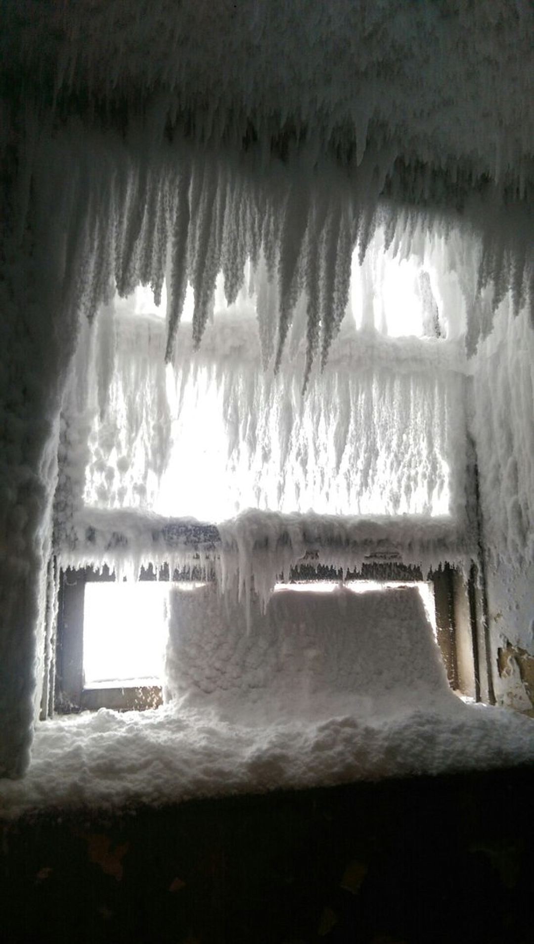 Dormitory entrance in the Komi Republic - Entrance, Komi, Sosnogorsk, freezing, Longpost