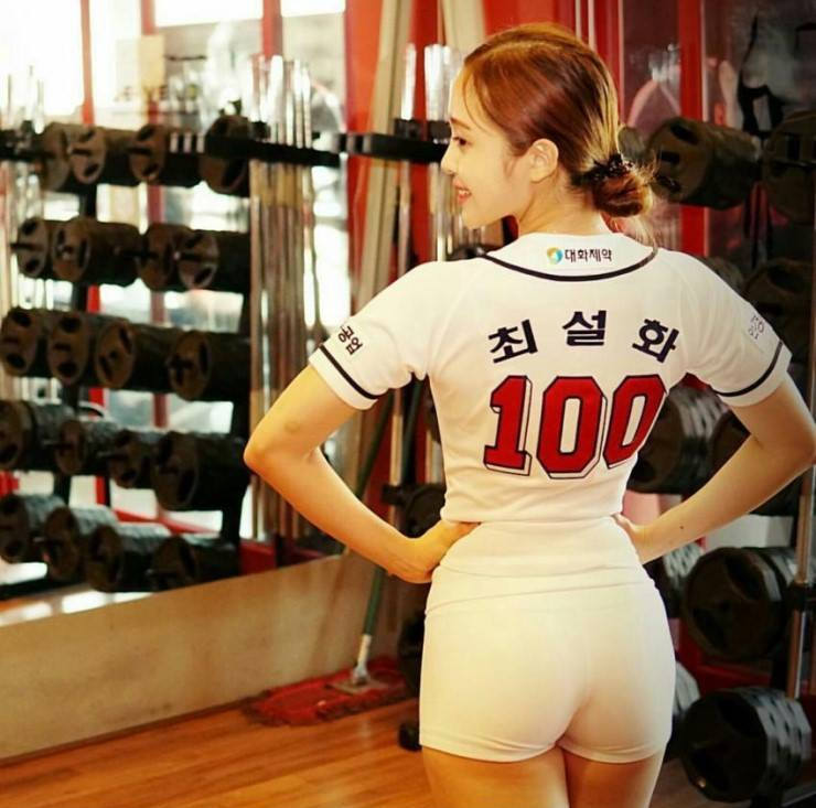 Do you love Korean baseball as much as I do? - Baseball, Корея, beauty, Longpost, Girls